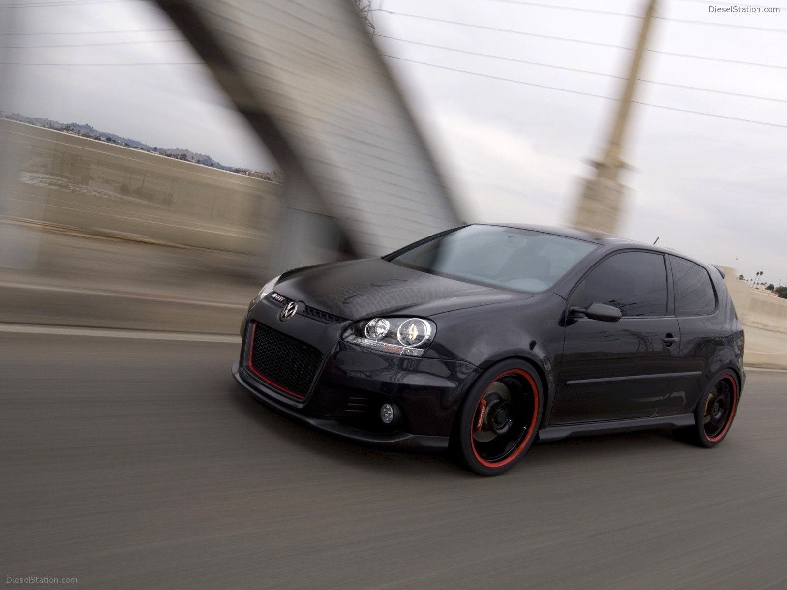 Volkswagen R-GTI (SEMA 2006)